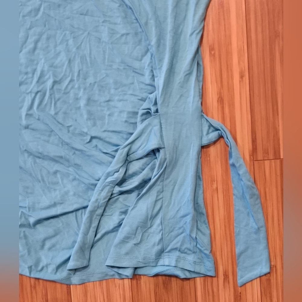 💚 NWOT Colleen Lopez Casual Blue Gathered Top - Picture 2 of 7
